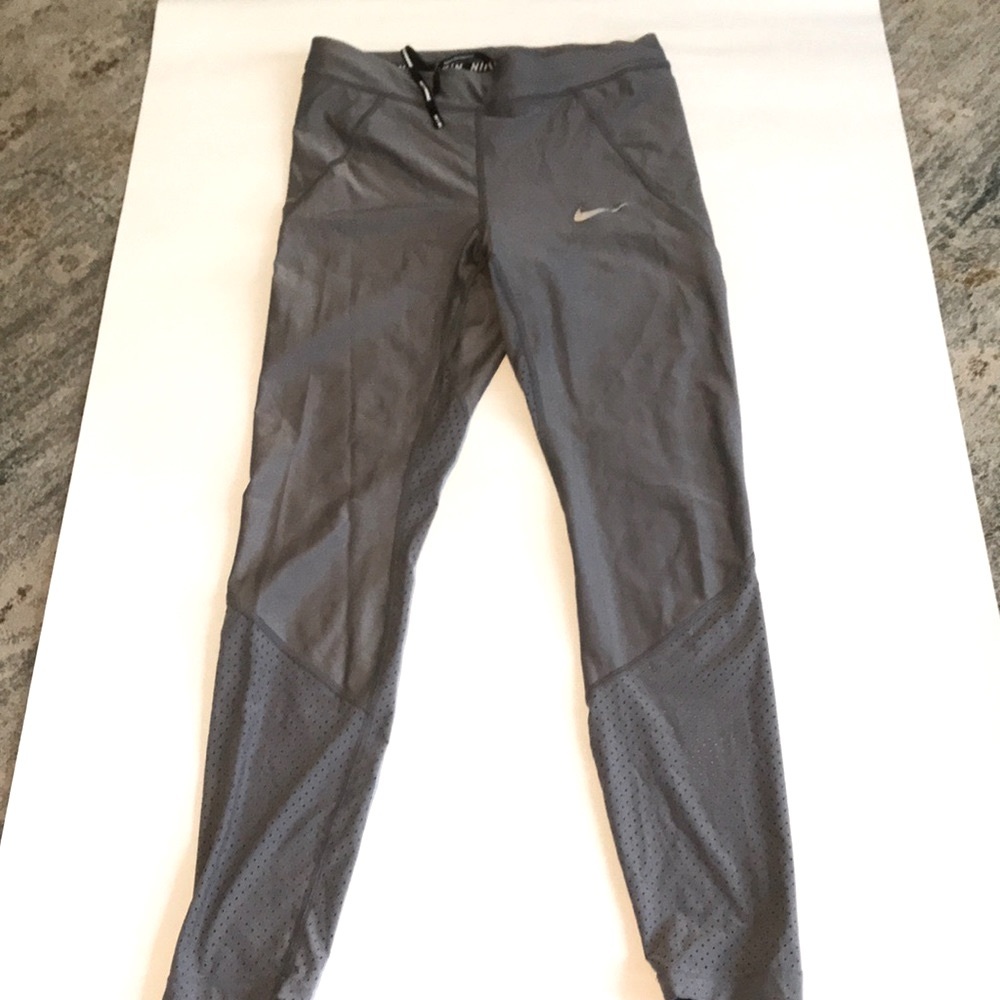 Nike running leggings size small worn a couple times